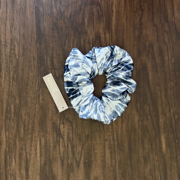 Haven washable silk wavy Scrunchie main image 5